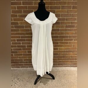 Alberta Ferretti dress 🤍